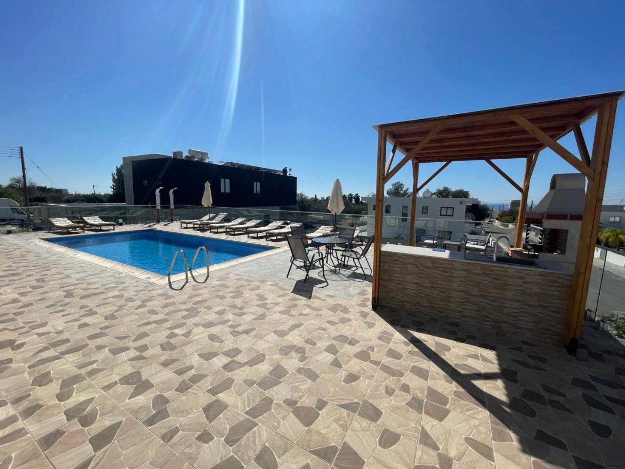 Arf Apartments - With Jacuzzi At The Complex Emba Exterior foto