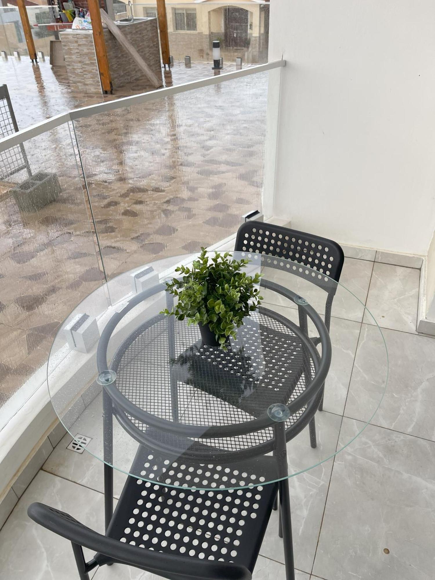 Arf Apartments - With Jacuzzi At The Complex Emba Exterior foto
